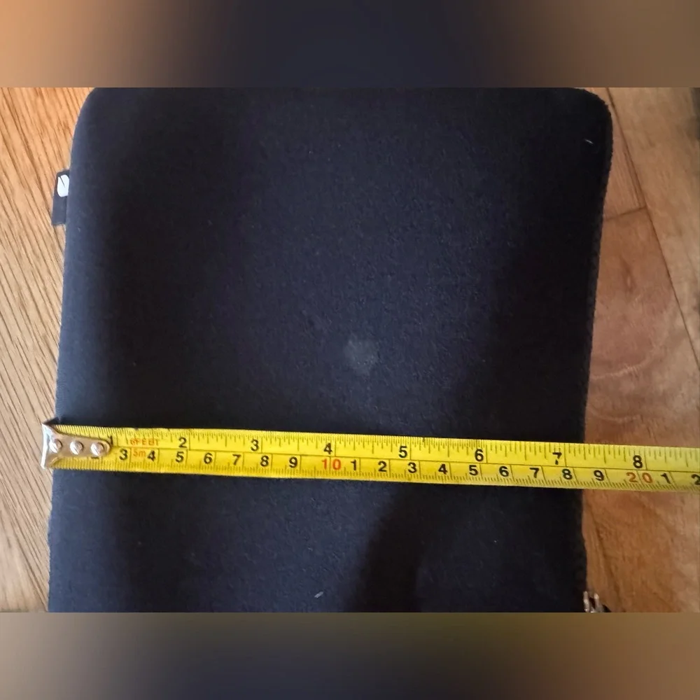 Incase Midnight Black Tablet Sleeve